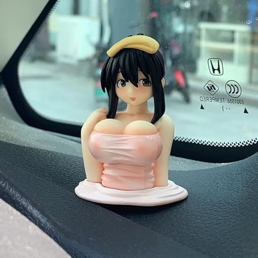 Chest Shaking Car Ornaments, Anime Figure Girl Car Dashboard Decorations, Collectible Figurines Cute Anime Girl Figure, Chest Shaking Ornament for Room Car Decor (Kanako)